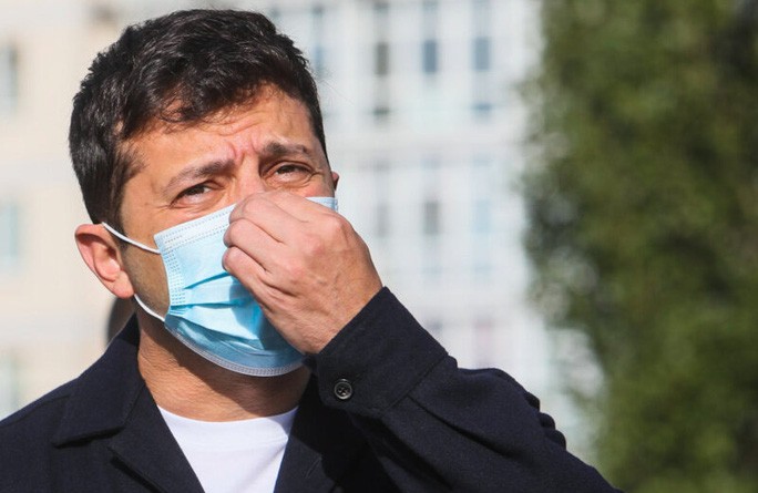 Được tiêm vắc-xin Sputnik V, 4 bác sĩ Nga vẫn mắc Covid-19 - 1
