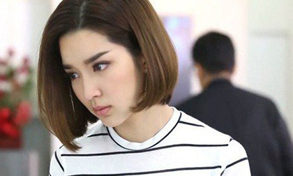Đến thăm chồng cũ, tôi giật mình trước tình cảnh của anh, càng choáng váng khi thấy rõ vật anh đang cầm trên tay
