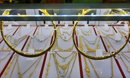 Giá vàng hôm nay 17-11: Thêm một cú sốc, giới kinh doanh chớp thời cơ