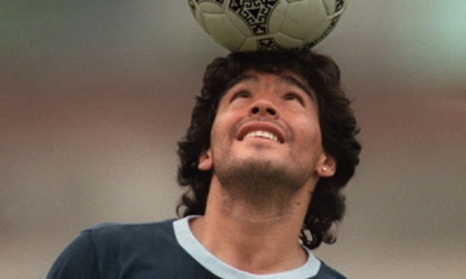 Maradona và giai thoại khó tin về trận đấu trong nhà tù dát vàng của trùm ma túy