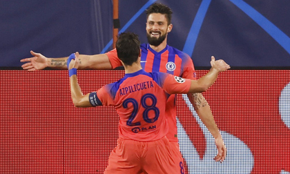 Giroud lên đỉnh với cú poker thần thánh, Chelsea hủy diệt Sevilla