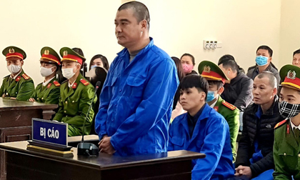 'Làm luật' tiền hỏa táng người chết, 4 bị cáo chia nhau 135 tháng tù giam