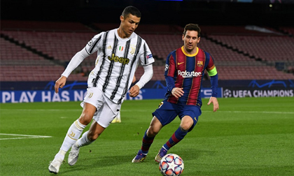 Ronaldo lập cú đúp trong ngày Messi im tiếng, Juventus thắng tưng bừng ngay tại Nou Camp