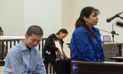 Mẹ xin giảm án cho bị cáo giết con gái 3 tuổi