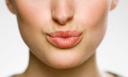 Phụ nữ sở hữu tướng miệng này: Cả đời vất vả nghèo khó, tình duyên lận đận