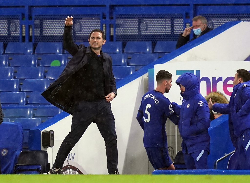Chelsea đẩy Tottenham xuống vị trí thứ 6 - 6