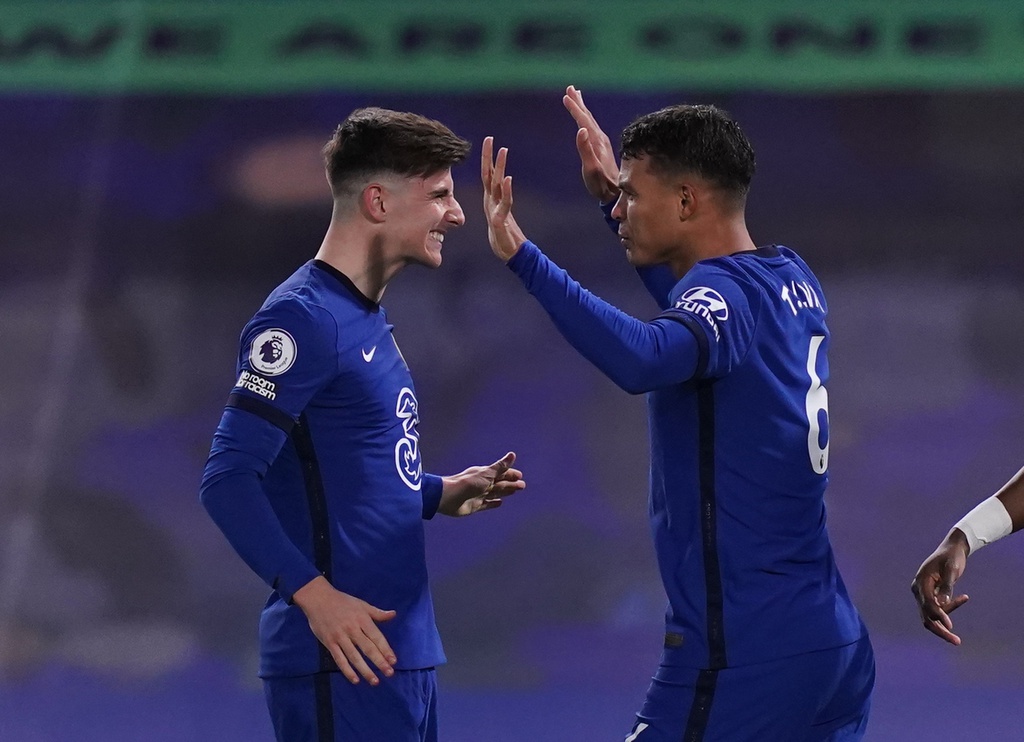 Chelsea đẩy Tottenham xuống vị trí thứ 6