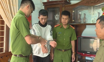 Đắk Lắk: Giết người vì một chiếc điện thoại bị đem đi cầm cố