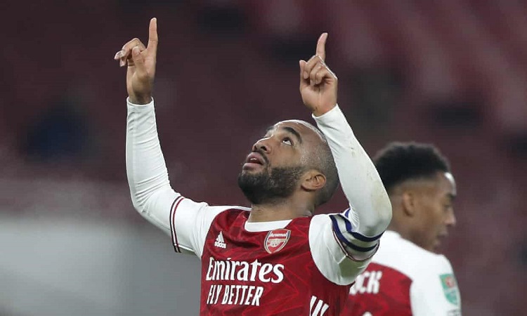 Arsenal tiếp tục thua thảm, bị Man City đá văng khỏi Cúp Liên đoàn Arsenal tiếp tục thua thảm, bị Man City đá văng khỏi Cúp Liên đoàn