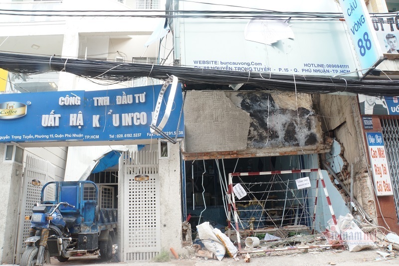 Vụ nổ lớn tại quán bún ở Sài Gòn: Nghi do chất liệu nổ gây ra, chủ nhà nợ tiền nhiều người - 2