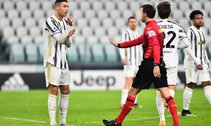 Cristiano Ronaldo 'tịt ngòi', Juventus thảm bại