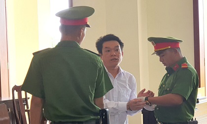 Đâm bảo vệ dân phố tử vong vì món nợ 4 triệu đồng