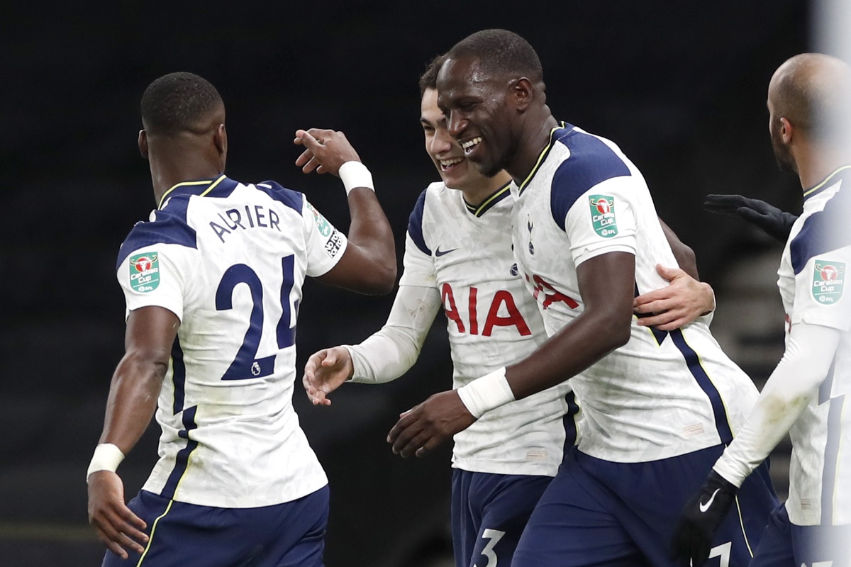Son Heung-min ghi bàn giúp Tottenham vào chung kết League Cup - 2