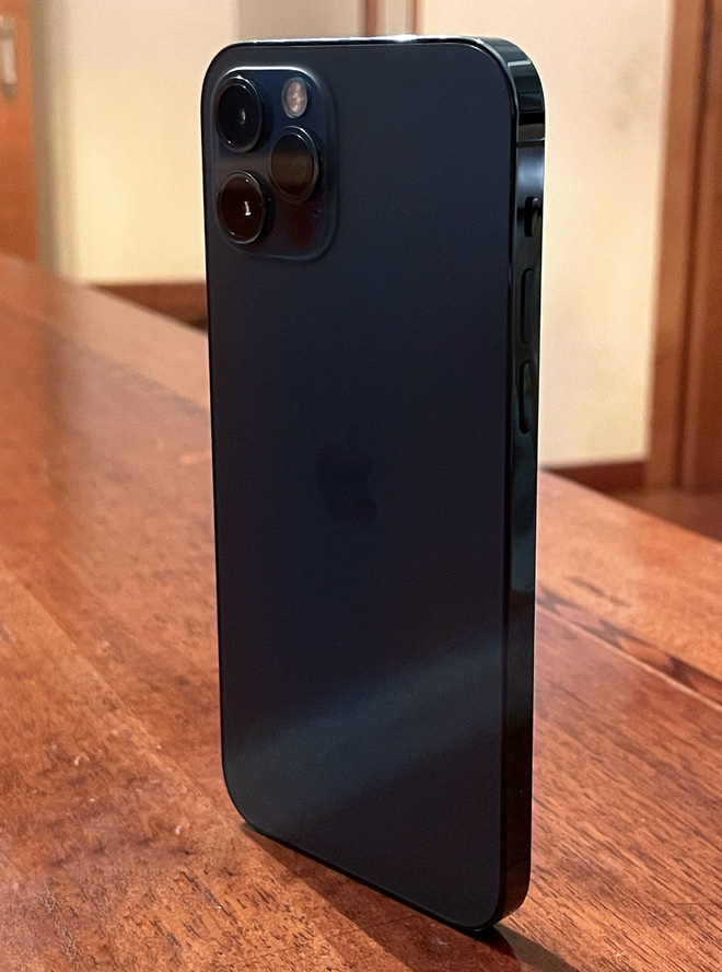 Đây là iPhone 12 Pro phiên bản thử nghiệm 'độc nhất vô nhị'