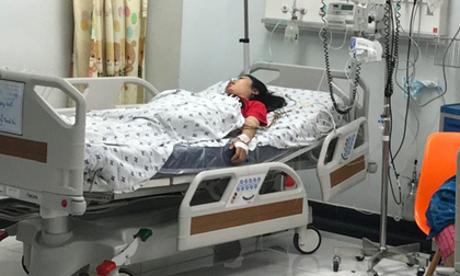 TP.HCM: Nữ sinh 15 tuổi uống 28 viên thuốc chống trầm cảm vì bị mẹ mắng ham chơi