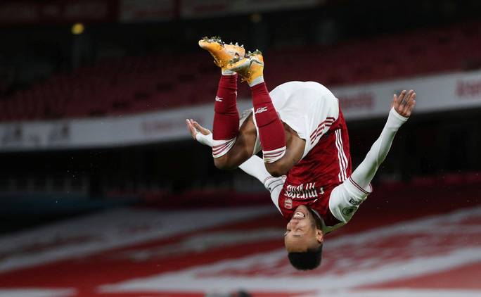 Hung thần Aubameyang bùng nổ, Arsenal thắng giòn giã Newcastle - Ảnh 3. Hung thần Aubameyang bùng nổ, Arsenal thắng giòn giã Newcastle - Ảnh 3.
