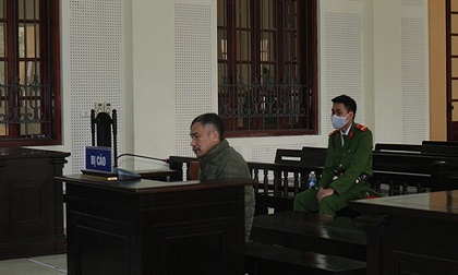 Chồng cũ cho thuốc chuột vào nồi xáo gà của vợ