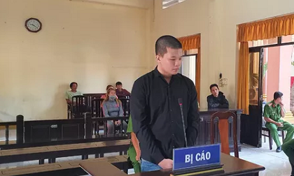 Con trai giết người tình đồng tính của mẹ chỉ vì 1 con chó