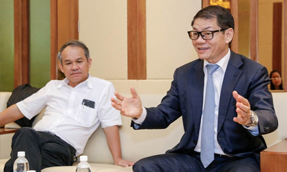 Tỷ phú Trần Bá Dương đã thâu tóm công ty của bầu Đức như thế nào?