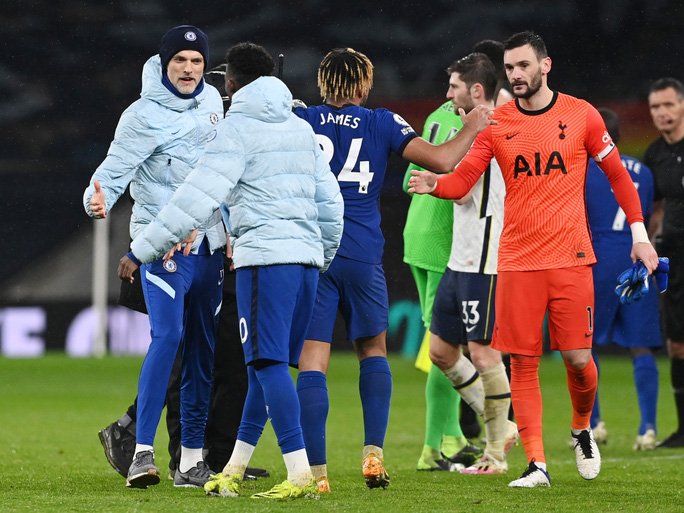 Tottenham chết trên chấm phạt đền, Chelsea thắng derby London nghiệt ngã - Ảnh 1. Tottenham chết trên chấm phạt đền, Chelsea thắng derby London nghiệt ngã - Ảnh 1.