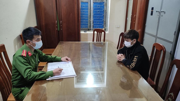 Rà soát phòng dịch Covid-19, công an phát hiện đối tượng trốn truy nã - Ảnh 1.