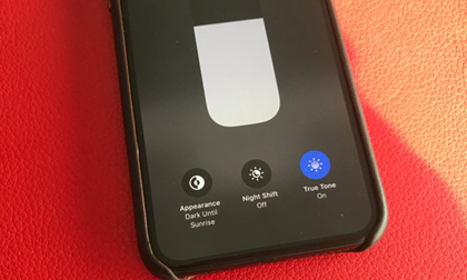 Cảnh báo: 5 thói quen thường ngày đang làm tụt pin iPhone của bạn
