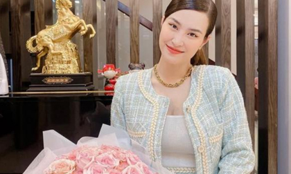 Đông Nhi - Ông Cao Thắng kỷ niệm 12 năm bên nhau đơn giản nhưng hết sức ngọt ngào