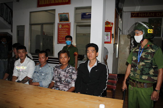 Bắt thêm nhiều đối tượng vụ hỗn chiến như phim tại Cần Thơ - Ảnh 1. Bắt thêm nhiều đối tượng vụ hỗn chiến như phim tại Cần Thơ - Ảnh 1.