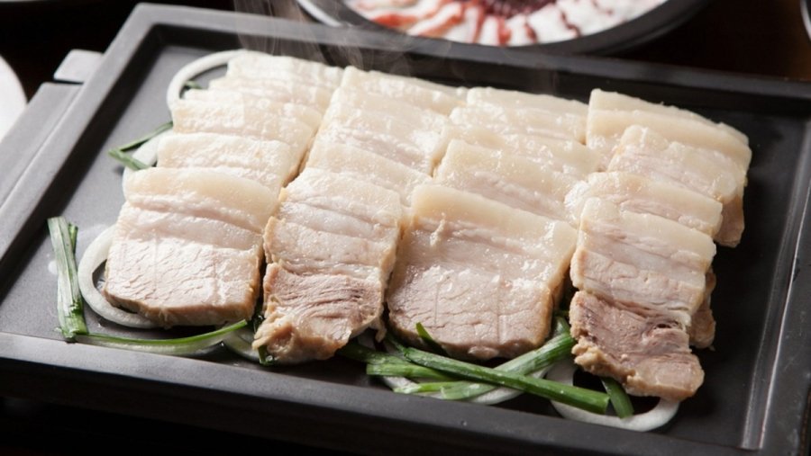 thuc-pham-dai-ky-voi-thit-lon-01