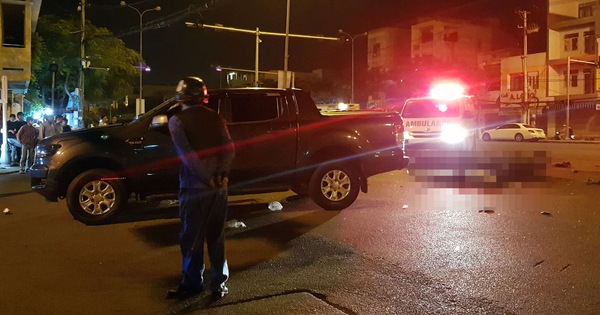 Một người chết, 2 người bị thương sau vụ tai nạn lúc nửa đêm - 1 Một người chết, 2 người bị thương sau vụ tai nạn lúc nửa đêm - 1