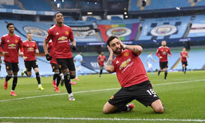 Man United bùng nổ trận derby, thắng sốc chủ nhà Man City