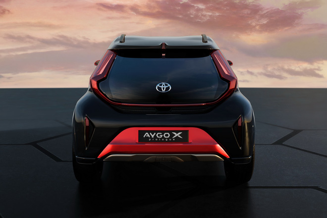 Toyota ra mắt crossover nhỏ nhất thế giới - Gầm cao hạng A cho người mua xe lần đầu - 3