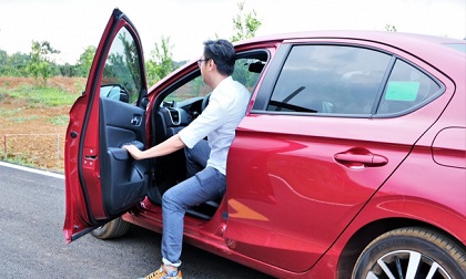 Những tình huống gây nguy hiểm mà người mới lái xe hay mắc phải