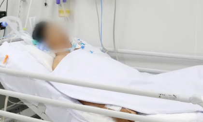 Ăn bún riêu có dùng patê chay làm nguyên liệu, 3 người trong gia đình ở Bình Dương ngộ độc nặng, một phụ nữ đã tử vong