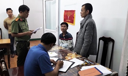 “Bóc gỡ” đường dây vận chuyển, lưu hành tiền giả ở huyện miền núi Quảng Nam