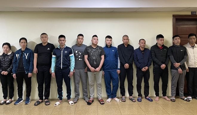 Phá đường dây cá độ bóng đá trên 400 tỷ đồng do đối tượng từng giết người 'chỉ huy'