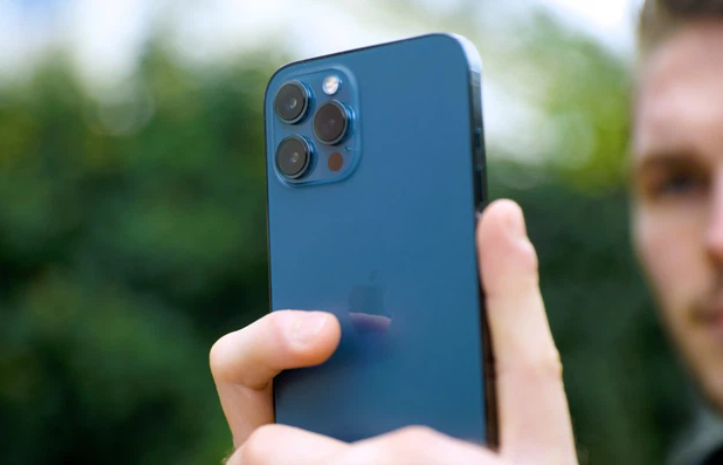 Apple sẽ chơi 'tất tay', biến iPhone 13 Pro Max trở thành camera phone 'bá đạo' nhất thế giới - 1