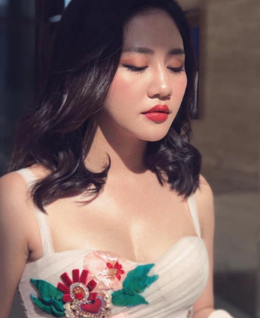van-mai-huong 2