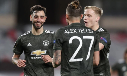 Man United thổi bay địch thủ 'ngổ ngáo'; Arsenal trả giá đắt vì sai lầm phút bù giờ