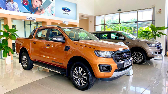 Ford Ranger lên đỉnh sau ồn ào chảy dầu, vua doanh số Toyota Vios vẫn chưa thôi “vi hành” - Ảnh 1.