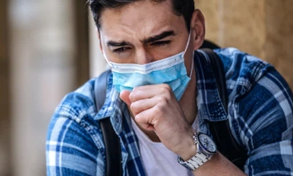 Từ ung thư đến bệnh gan: 10 dấu hiệu cảnh báo bệnh cần gặp bác sĩ ngay