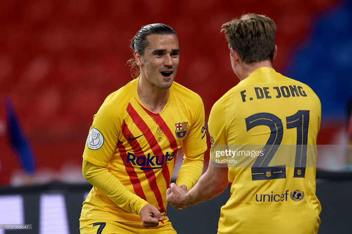 Chạy 70 mét để lập siêu phẩm, Messi cùng Barcelona giành ngôi vô địch đầy thuyết phục - Ảnh 2.