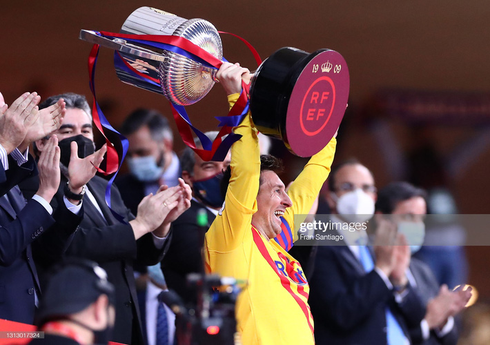 Chạy 70 mét để lập siêu phẩm, Messi cùng Barcelona giành ngôi vô địch đầy thuyết phục - Ảnh 6.