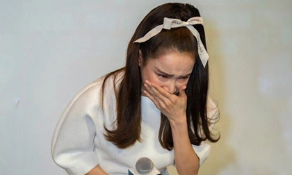 Trường Giang cuối cùng cũng lên tiếng bảo vệ Nhã Phương giữa loạt phốt bị tố mắc bệnh ngôi sao, hành hạ người khác