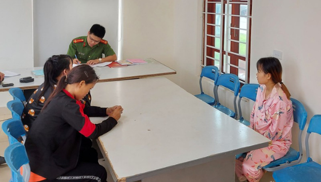 3 thai phụ tìm cách vượt biên qua Trung Quốc để bán bào thai - Ảnh 1.