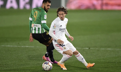 Real Madrid hụt hơi trong cuộc đua vô địch La Liga