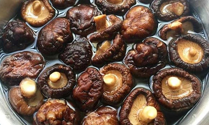 WHO công bố 4 loại thực phẩm đứng đầu 'danh sách đen' gây ung thư gan, muốn sống lâu hãy tránh xa