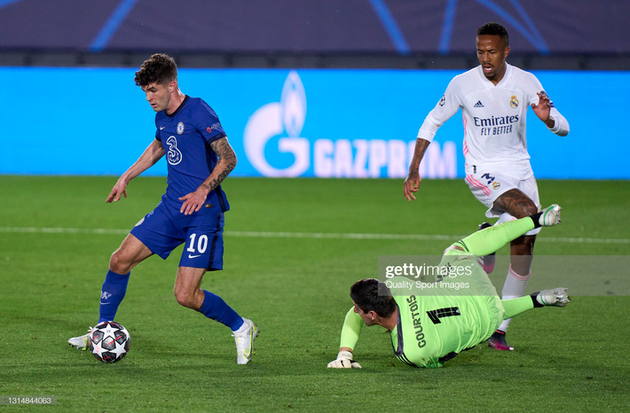 Khiến Zidane ôm đầu thất vọng, Chelsea tiến gần đến trận chung kết nhờ đòn phủ đầu sắc lẹm - Ảnh 2.