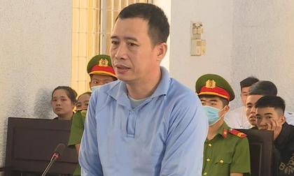 Phát hiện “tình tay ba”, người đàn ông lao vào đâm chết người tình