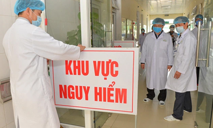 Nóng: Hà Nội phát hiện nữ nhân viên quán karaoke dương tính SARS-CoV-2